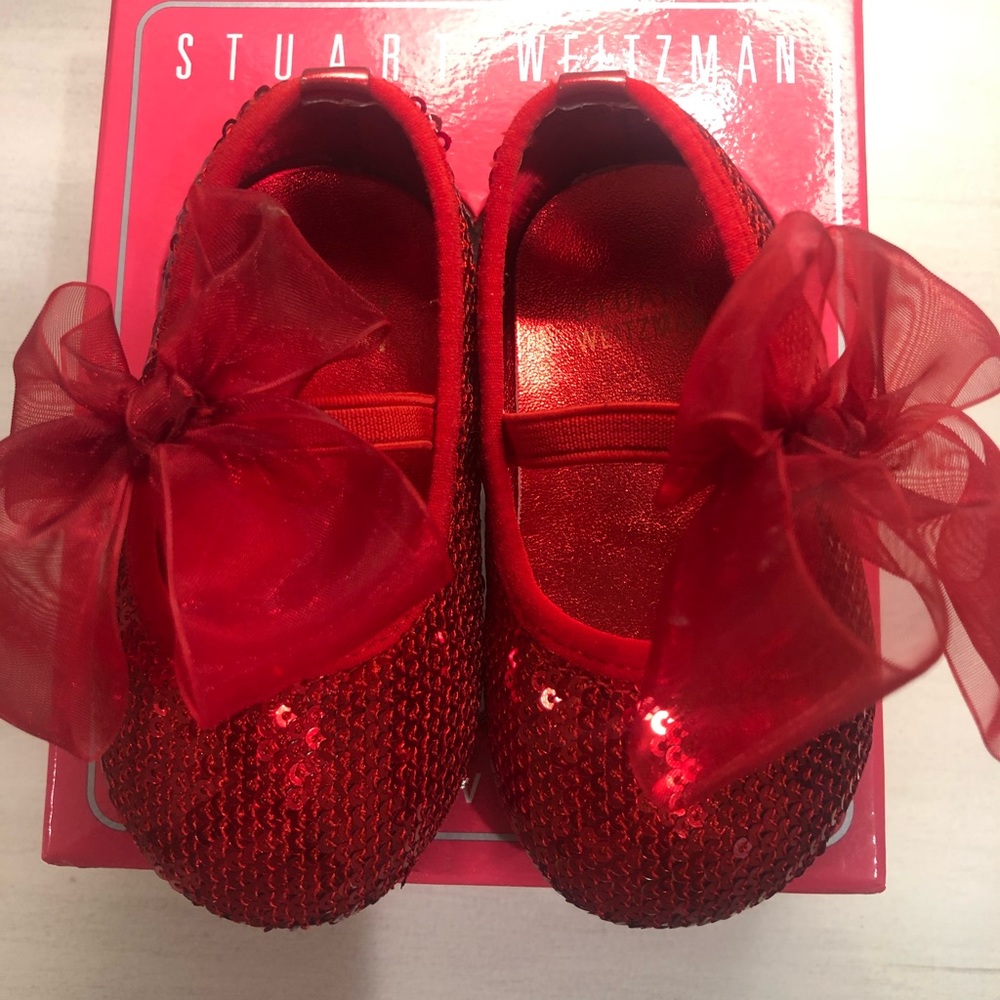 Sparkly red shoes
